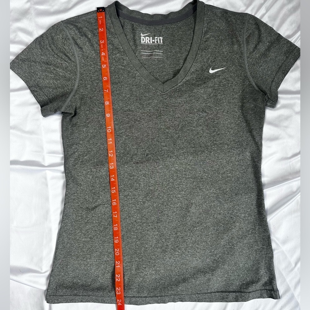 Nike Women's Gray Dri-FIT Tee - Picture 7 of 9